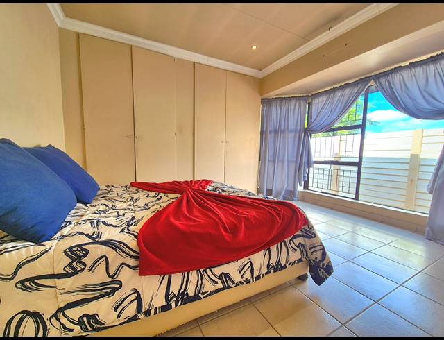 1 BEDROOM FREEHOLD TO LET IN SUNWARD PARK